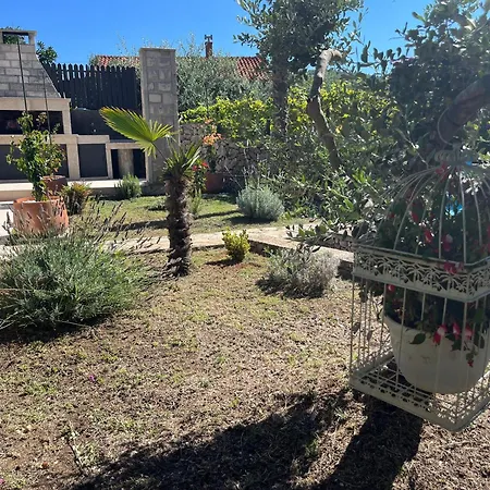 House Mia Dom wakacyjny Ražanj