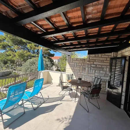 House Mia Nyaraló
